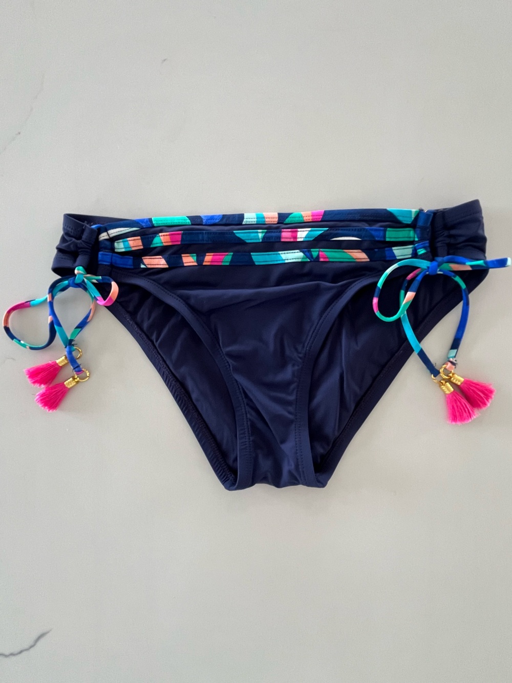 La Blanca Indigo Navy Painted Leaves Side Tie Hipster Bottom Size 4 Like New